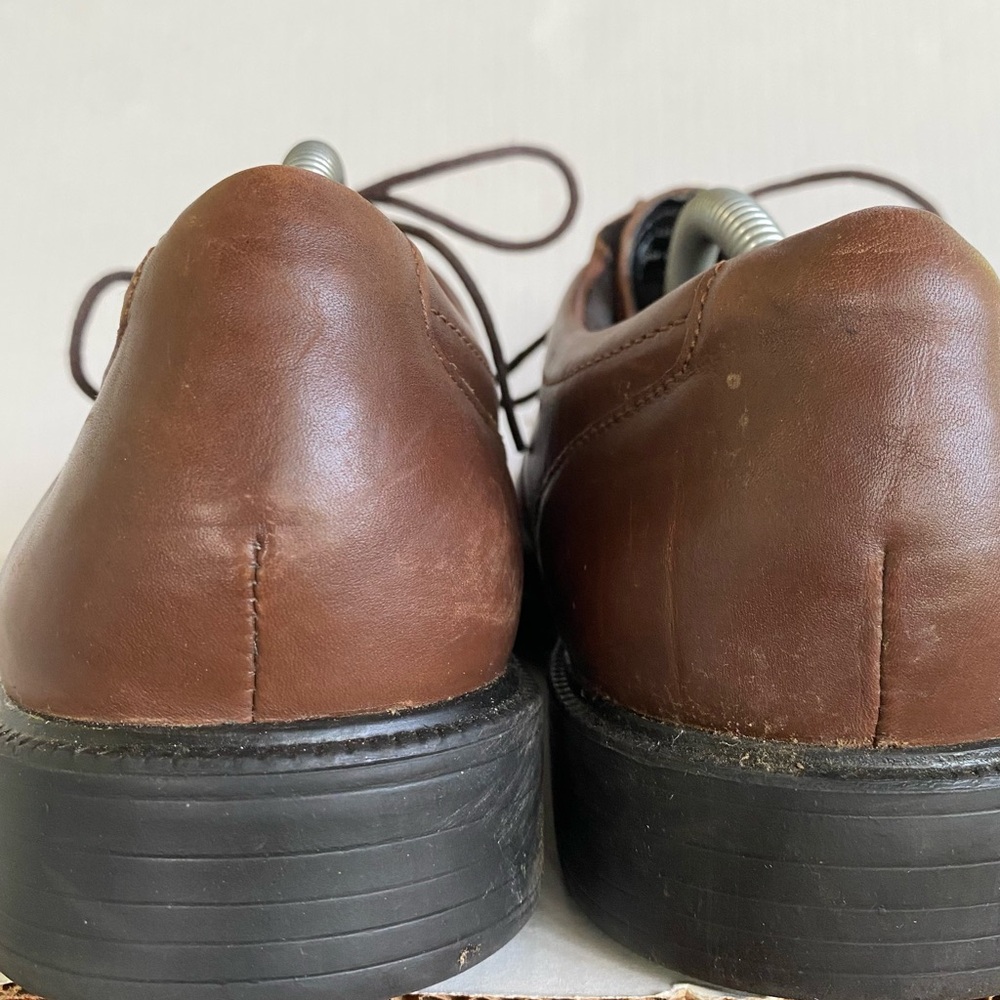 Bostonian Leather Oxford Shoes - Picture 8 of 10